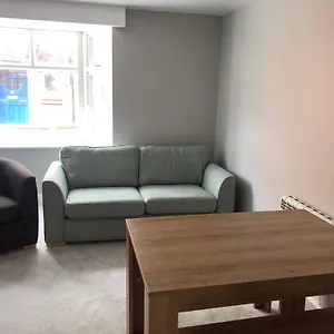  Apartment New Ground Floor 2 Bed Flat Close To The