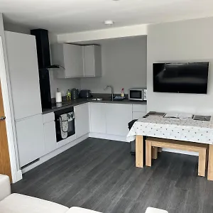  Apartment 1 Bedroom Ground Floor
